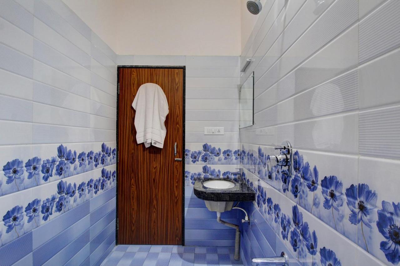 Oyo 48704 Rashi Farms Hotell Hubli Eksteriør bilde