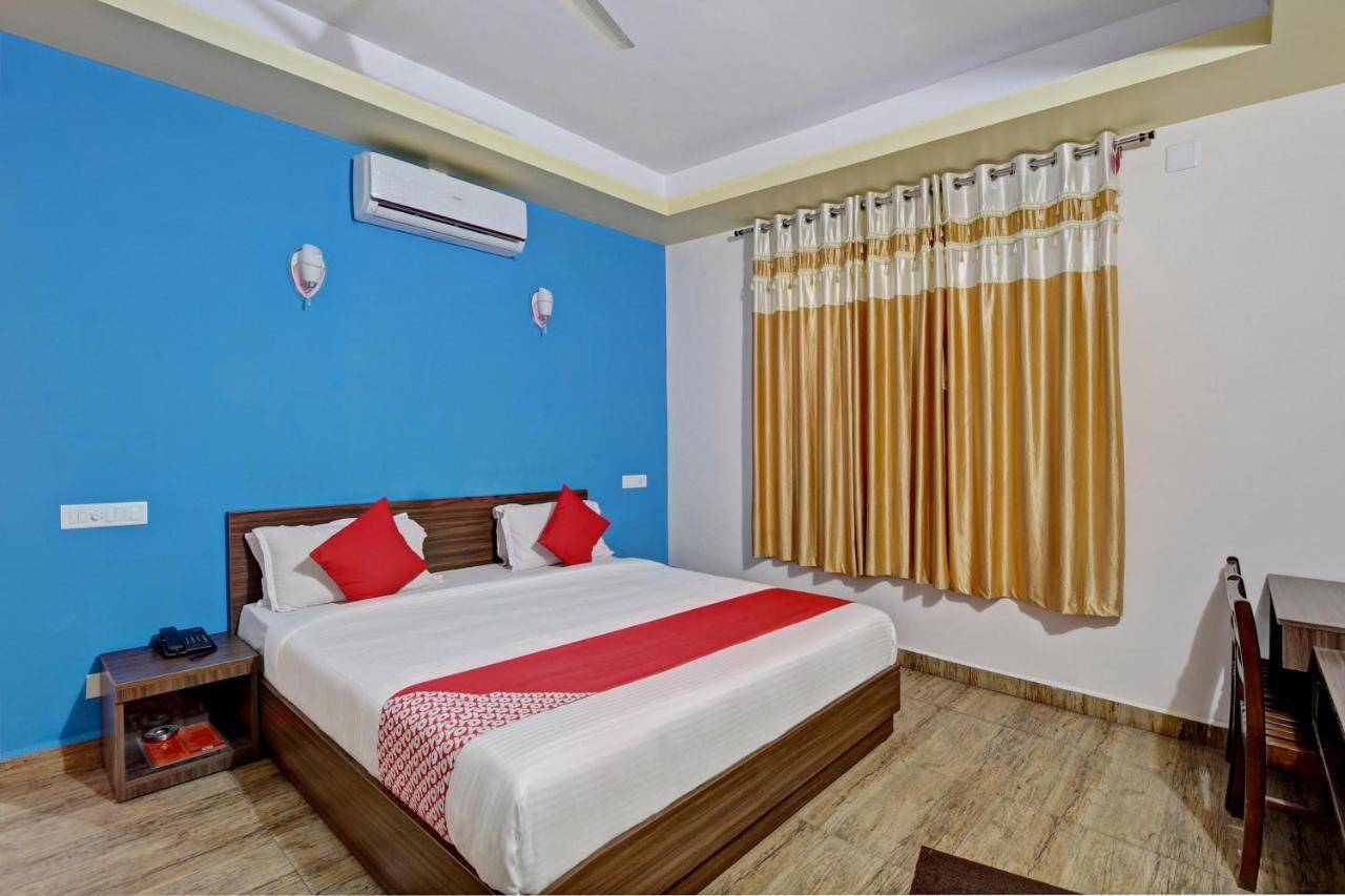 Oyo 48704 Rashi Farms Hotell Hubli Eksteriør bilde